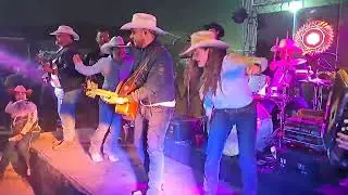 Mi Amigo El De Arriba - Los Reyes de Mexicali