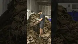 То, что мы находим в этих сумках с излишками USMC...