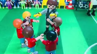 El partido de Julen. Historias de Playmobil, Playmofamily los Rubio episodio 12