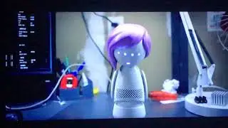 #AshleyO Robot Comes to life #BlackMirror 🤣🤣🤣