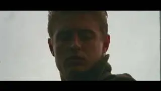 Max Irons - Article Magazine