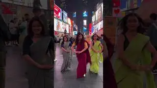 Mukta Barve, Parna Pethe, Kadambari Kadam यांचा अमेरिकेच्या रस्त्यावर झक्कास Naach Ga Ghuma Dance