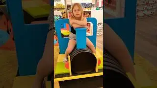 магазин обуви в Германии #shorts #shortvideo #youtube #youtubeshorts #tiktok #video #shopping