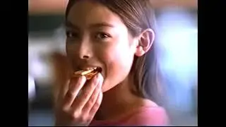 Retro food & beverage ads | early 2000s (2000-2004)