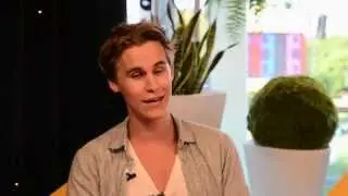 A MAN WALKS INTO A BAR - Interview with Director Rhys Wakefield