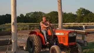 HORSE ARENA MAINTENANCE / yanmar ym276