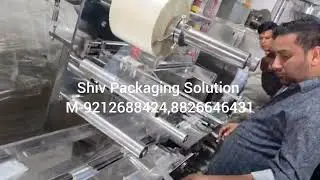 Comb packing machine