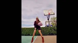 SnapSports Indoor & Outdoor Courts for all your family's sports -