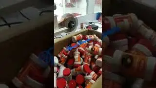 Table top labeling machine Low cost labeling machine Sticker labeling machine Round bottle labeling