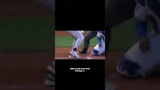 Filthy curve from Seth Lugo! 👀 🌀