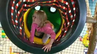 POV: Comprehensive Crawl-Thru at Go Bananas! Langley, BC - April 2023