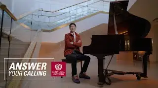 Medical Student Plays Music for His Patients