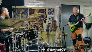 Atomblast : Dead Embryonic Cells (Sepultura cover)