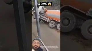 Brakes fail, concrete truck goes downhill: The moment of the accident#viral #trending #shorts #omg 😱