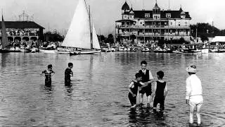 Discover North America&rsquo;s largest urban car-free community on the Toronto Islands -Structures- 2 of 3