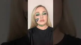Snake Weird Makeup. #makeup #weirdmakeup