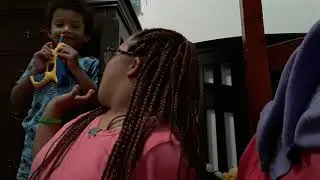 Dalilahrae and eilyah play  nerf gun