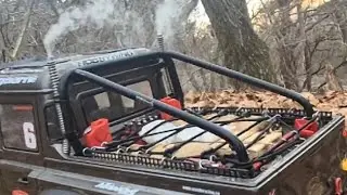 YK6101 Defender 6x6 mountain trailing(focused exhaust)