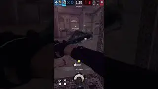 Least Aware r6 player! #mcwalrty #gaming #rainbowsixsiege
