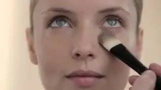 The Yves Saint Laurent signature complexion by Lloyd Simmons   Medium