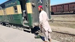 Ramadan Mubarak last departure of thall express 129 up+130dn at kundian junction.