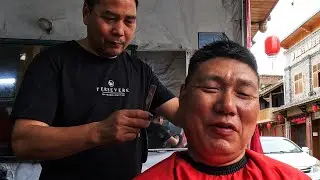 【4K】Experience traditional barbering in a Chinese ancient town