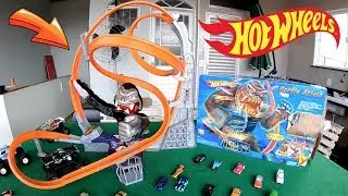 HOT WHEELS Pista Gorilla Attack com Carrinhos de Brinquedos - Toys