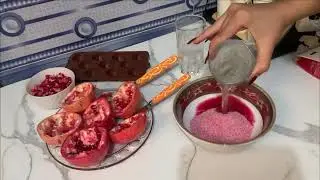 با من ژله در پوست انار درست کن❤️😍#ژله #دسر_ایرانی #دسر_خوشمزه 