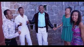 ASAN'ANDRIAMANITRA – PASTEUR EDOUARD'S PRAISE & Sham Emilio - Clip Malagasy Evangélique 2k19