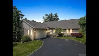 Michigan&rsquo;s BEST NEW RENOVATION&mdash;Condo With Vaulted Ceilings & Spa Suite