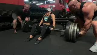 IFBB Pro Carrie Shanks | Crazy Heavy Hip Thrusts at Beast Strong Powerhouse