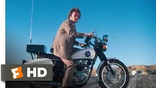 Magnum Force (9/10) Movie CLIP - Motorcycle Escape (1973) HD