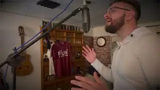 Ci fazzu i complimenti  - Davis Muccari (cantata sulla zampogna)