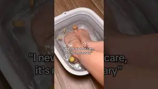 Если у вас нет регулярного ухода за ногами, начните с ванночек для ног! Я обожаю их в холодные ме...