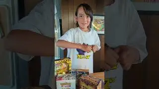 MetaZoo First Edition Box Topper Opening - Hoping for the illusive Red Ink!!