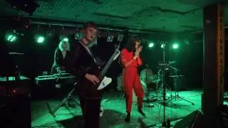 Kælan Mikla - Myrkrið Kallar