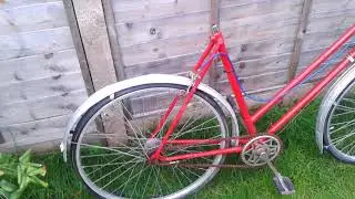 Vintage Raleigh Lady bicycle -  Bicycle Library
