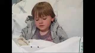 Abdominal ultrasound: seven year old child with sore tummy