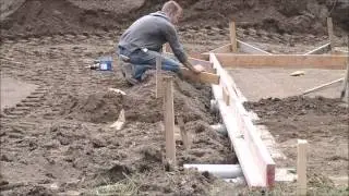 13 06 2012 Video storten funderingsplaat