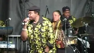 Rose Royce sings 