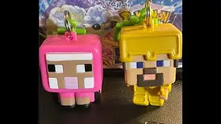 2025 Mojang Studios Minecraft Blind Box Backpack Hangers 24K Gold Figurine Chase