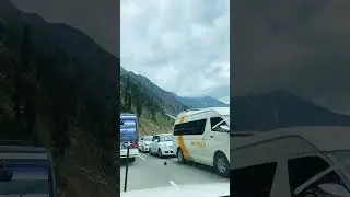 Naran ma khoofnak traffic jam 😱😱 #naran #traficjam #travel