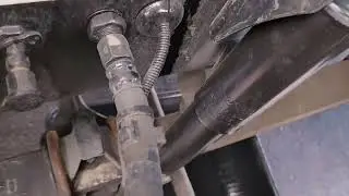 PACCAR Compressor Head Replacement 