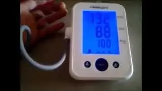 Trying the MeasuPro BPM-20A Upper Arm Blood Pressure Monitor #MeasuPro