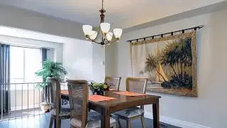 84 Henderson Dr Aurora