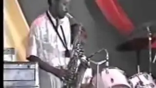 Hees Xuseen M Old Somali Music masraxiyad miro soomaaliyeed somaliland.flv