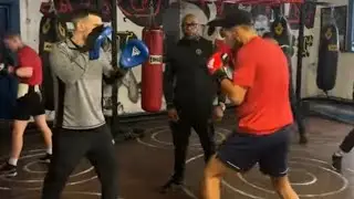 INSIDE A UK PRO-AM BOXING GYM - PAT BARRETT’S COLLYHURST & MOSTON
