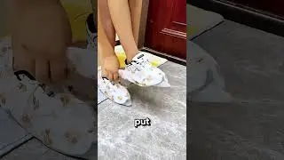 These Shoe Covers Go On Instantly 👟