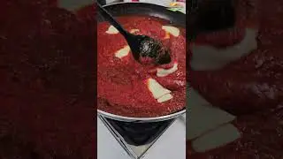 Tasty snacks with KDD tomato pur&eacute;e
