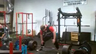 Deadlifts at the Sweattshop